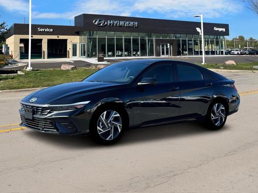 2025 Hyundai ELANTRA HEV SEL Sport