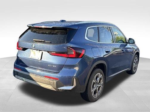 Phytonic Blue Metallic 2023 BMW X1 xDrive28i