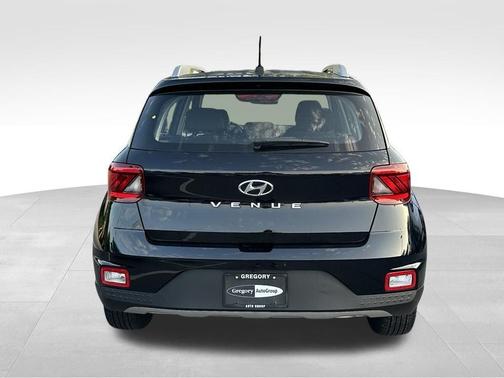 Onyx Black 2023 Hyundai VENUE SEL