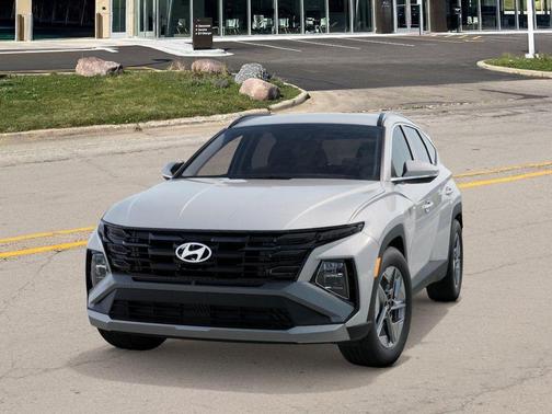 White 2026 Hyundai TUCSON SEL