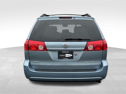 2008 Toyota Sienna LE