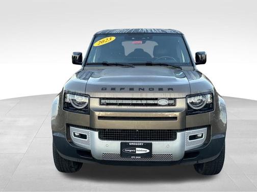Gondwana Stone 2023 Land Rover Defender 110 S