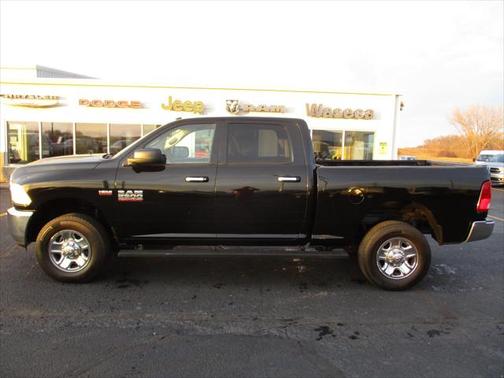 Photo 2 of 18 of 2014 RAM 2500 SLT