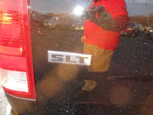 Photo 5 of 18 of 2014 RAM 2500 SLT