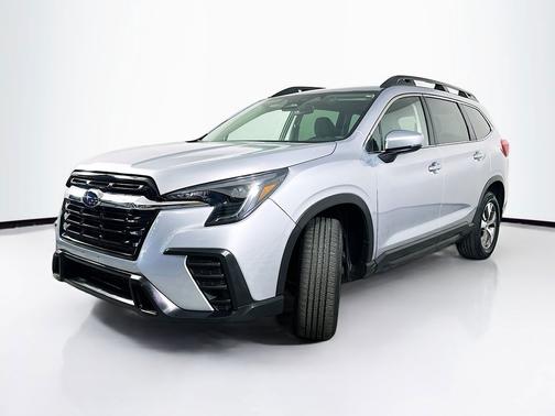 Ice Silver Metallic 2025 Subaru Ascent Premium