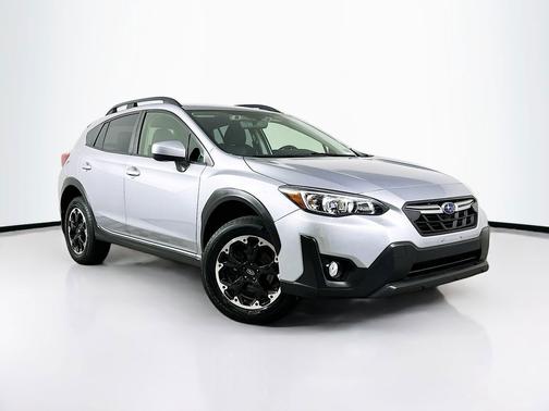 Ice Silver Metallic 2021 Subaru Crosstrek Premium