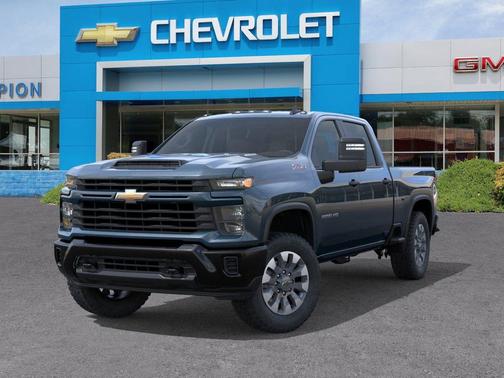 Lakeshore Blue Metallic 2026 Chevrolet Silverado 2500 Custom