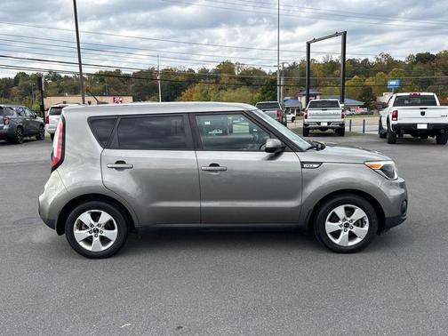 2017 Kia Soul Base