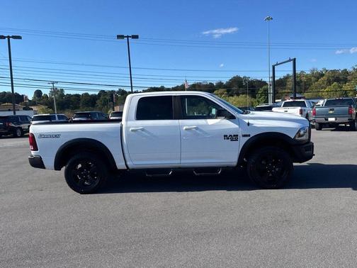 2019 RAM 1500 Classic Warlock Crew Cab 4x4 5'7' Box