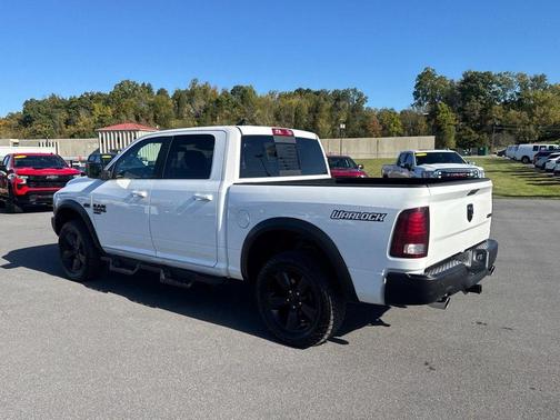2019 RAM 1500 Classic Warlock Crew Cab 4x4 5'7' Box