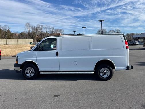 2024 GMC Savana 2500 Work Van
