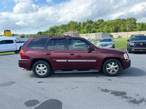 Monterey Maroon Metallic 2002 GMC Envoy SLT
