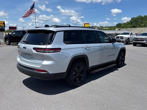 Silver Zynith 2023 Jeep Grand Cherokee L Altitude