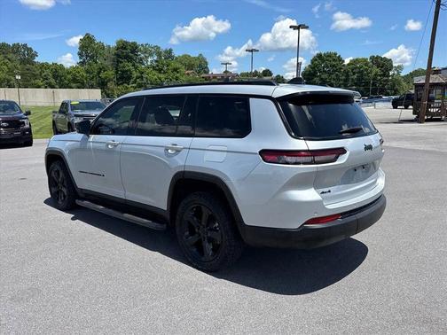 Silver Zynith 2023 Jeep Grand Cherokee L Altitude