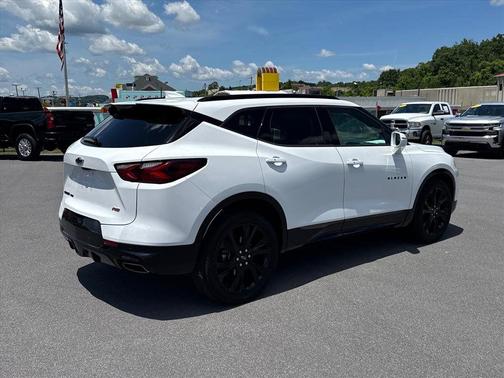 Summit White 2019 Chevrolet Blazer RS
