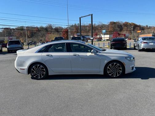 2020 Lincoln MKZ Reserve