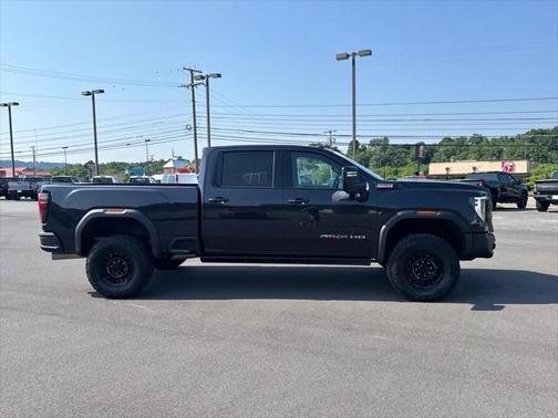 2024 GMC Sierra 2500 AT4