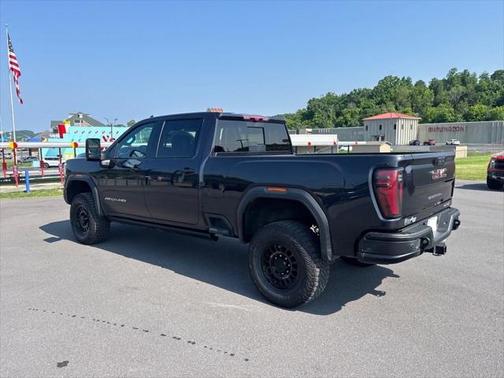 2024 GMC Sierra 2500 AT4