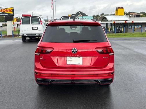 2024 Volkswagen Tiguan 2.0T SE R-Line Black 4MOTION