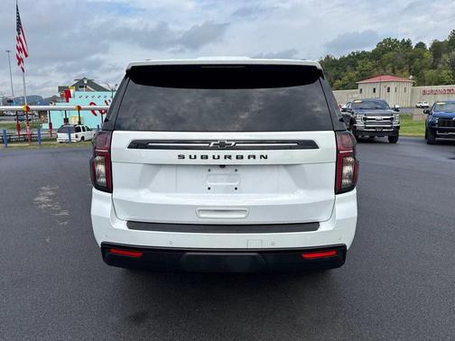 2024 Chevrolet Suburban 4WD Z71