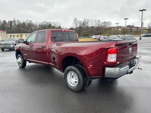 2019 RAM 3500 Tradesman Crew Cab 4x4 8' Box