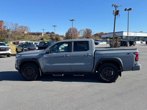 2022 Nissan Frontier PRO-X