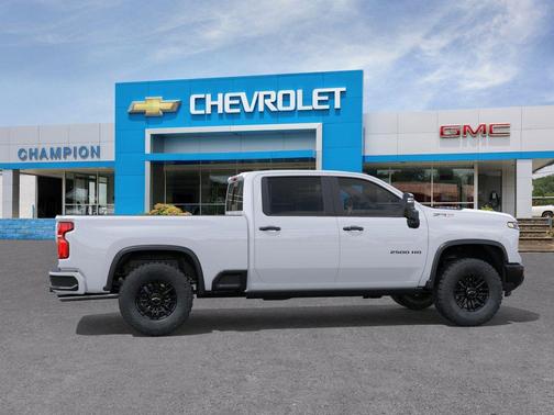 Summit White 2026 Chevrolet Silverado 2500 Crew Cab, Standard Bed, XR2, 4WD