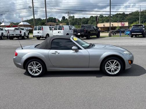 2010 Mazda MX-5 Miata Sport