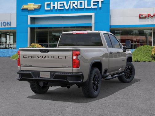 2026 Chevrolet Silverado 2500 Custom