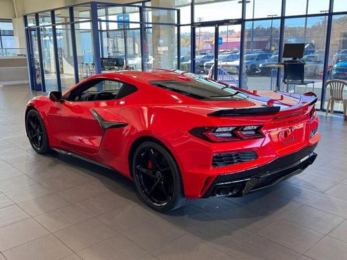 2025 Chevrolet Corvette E-Ray RWD Coupe 2LZ