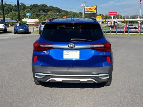 2021 Kia Seltos EX