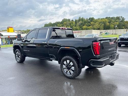 2024 GMC Sierra 2500 Denali