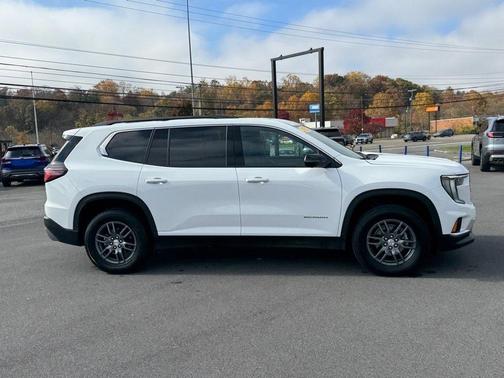2025 GMC Acadia AWD Elevation