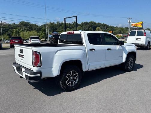 2022 GMC Canyon Base