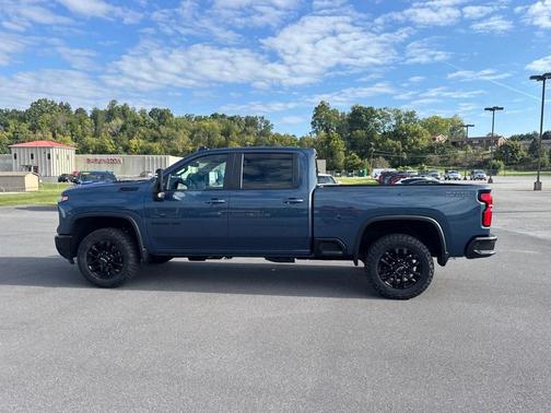 2025 Chevrolet Silverado 2500 LT