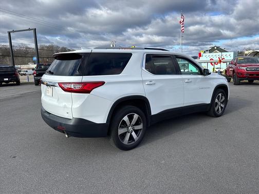 2018 Chevrolet Traverse LT Leather