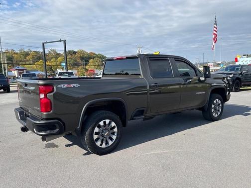 2022 Chevrolet Silverado 2500 Custom