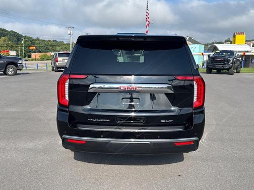 2021 GMC Yukon XL SLT
