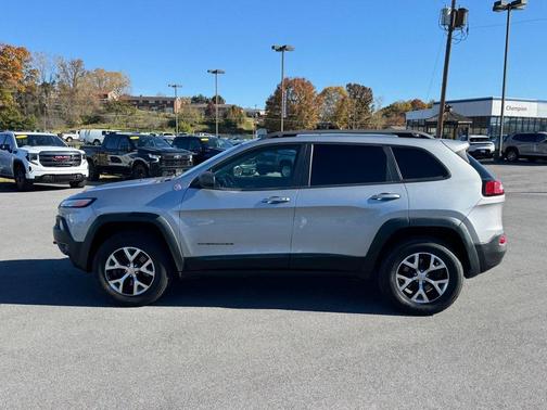 2014 Jeep Cherokee Trailhawk