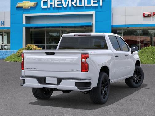 2026 Chevrolet Silverado 1500 Custom