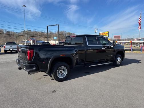 2022 GMC Sierra 3500 Denali