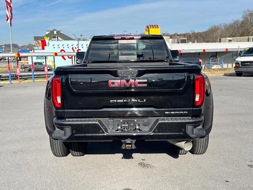 2022 GMC Sierra 3500 Denali