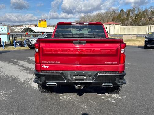 2020 Chevrolet Silverado 1500 Custom Trail Boss
