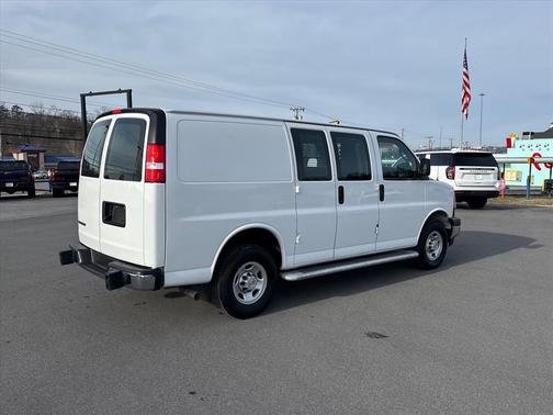 2024 Chevrolet Express 2500 RWD 2500 Regular Wheelbase WT