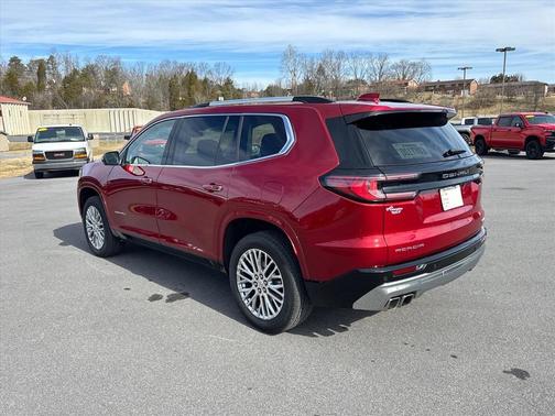 2024 GMC Acadia Denali
