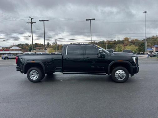2024 GMC Sierra 3500 Denali