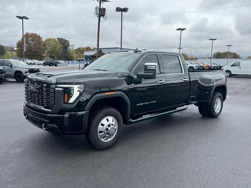 2024 GMC Sierra 3500 Denali