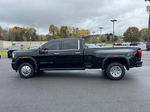2024 GMC Sierra 3500 Denali
