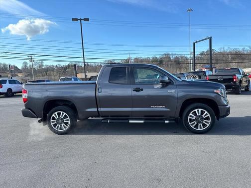 2020 Toyota Tundra SR5