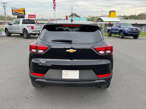 2025 Chevrolet Trailblazer LS